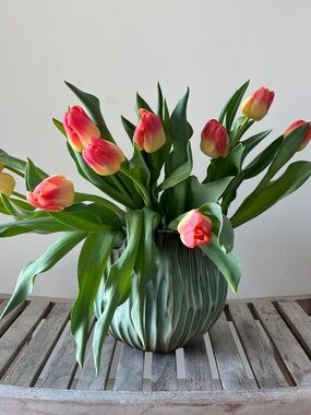 Large Sculptural Green Ceramic Vase Planter | Organic Ruffle Edge | Art Pottery